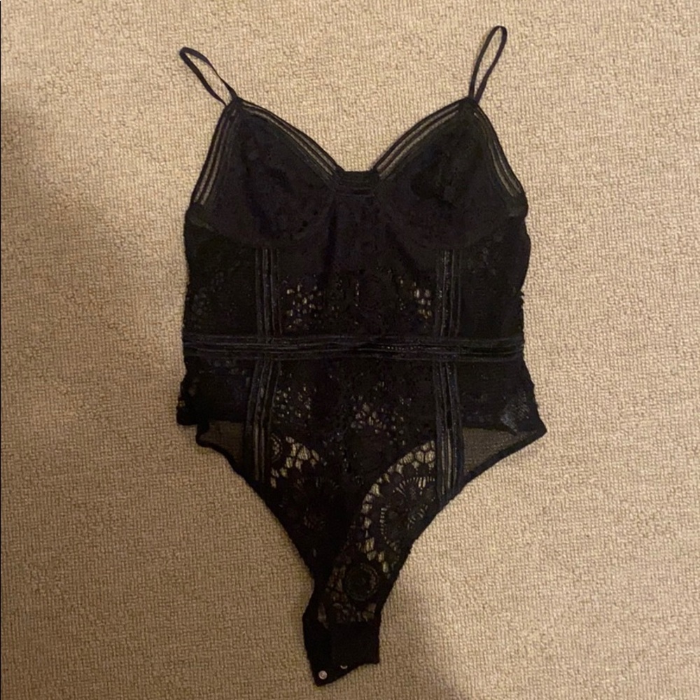 Mixology black lace bodysuit